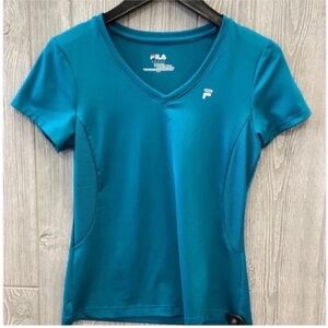 ❤️‍🔥FIRM PRICE❤️‍🔥 NWOT FILA Women’s SPORT  Short Sleeve V-Neck Tee